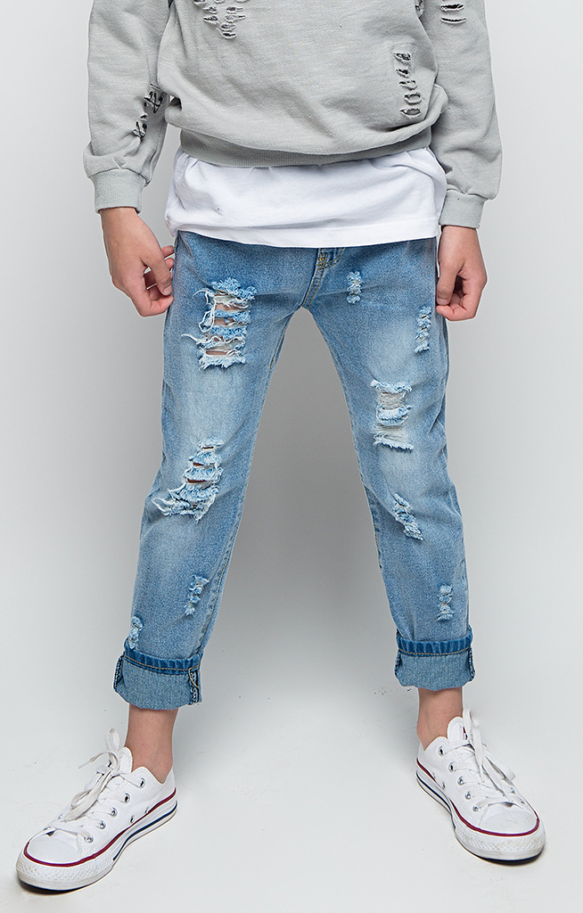 Iconic Distressed Denim Jeans – Posh Peyton